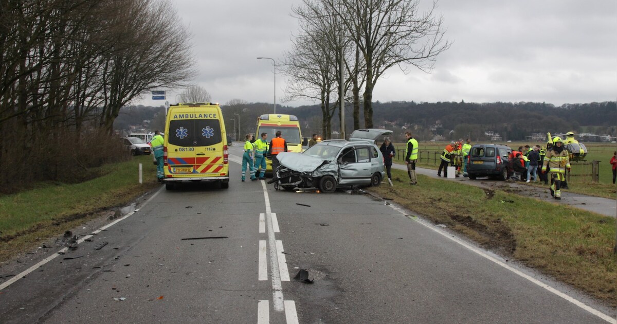 Gewonden bij frontale aanrijding in Persingen