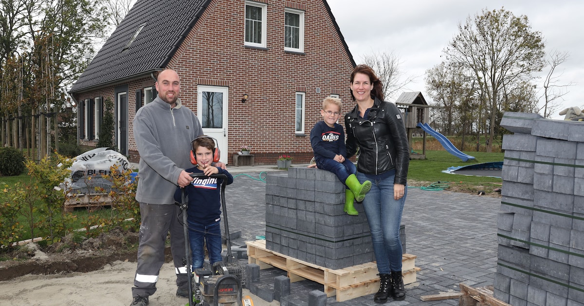 Zij maakten van een bouwval hun droomhuis: ‘Als je het kunt doen, pak die kans!’ | Wonen