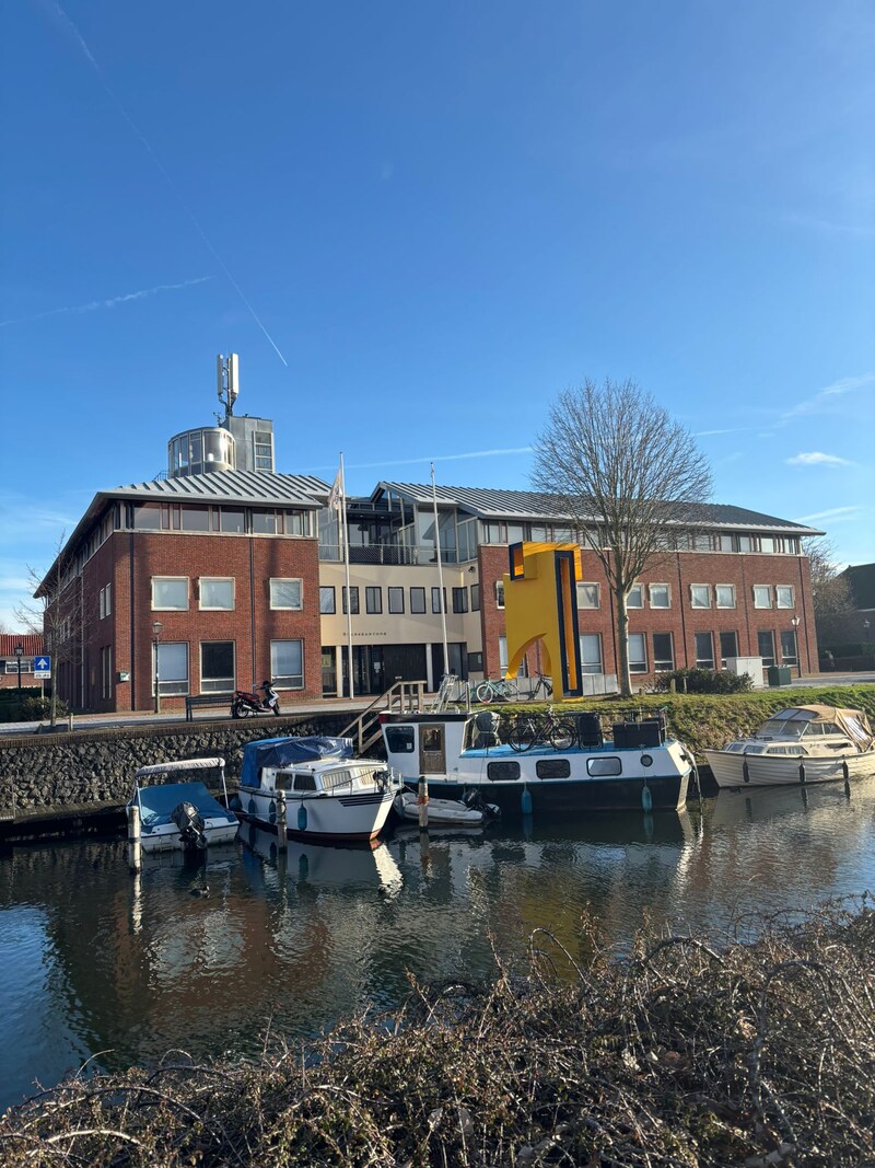 voormalig-stadskantoor-brielle-wordt-omgebouwd-tot-31-woningen-regio