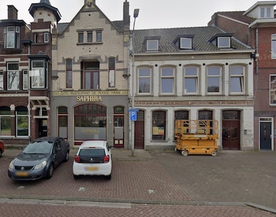Honderd auto’s, rokende gasten en geluidsoverlast: buren slaan alarm over Saphira Events