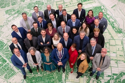 Rake woorden tijdens wisseling wacht gemeenteraad: ‘Gaat niet om ík, maar om samenleving’