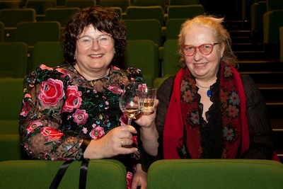 Gastvoorstelling 'Vrouwen van Woerden' in Het Klooster in Woerden