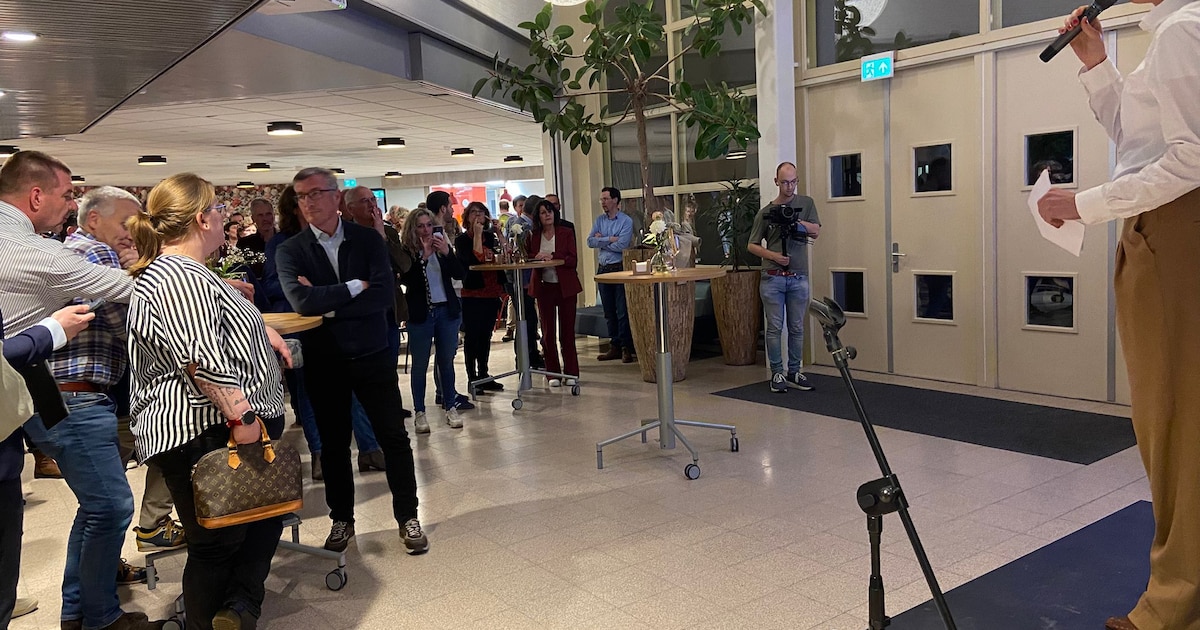 Veere schudt de kaarten na verkiezingsnacht: een korte samenvatting