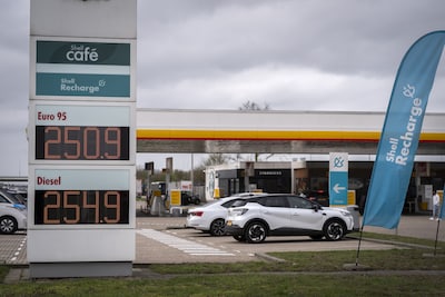 Recommended petrol and diesel prices at the pump rise further