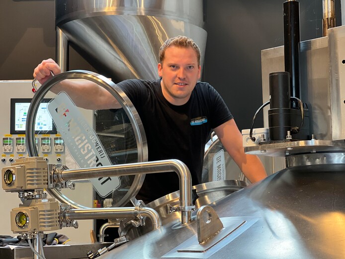 Bier dat naar babykots of zweetsokken smaakt: biersommelier Léon weet ...