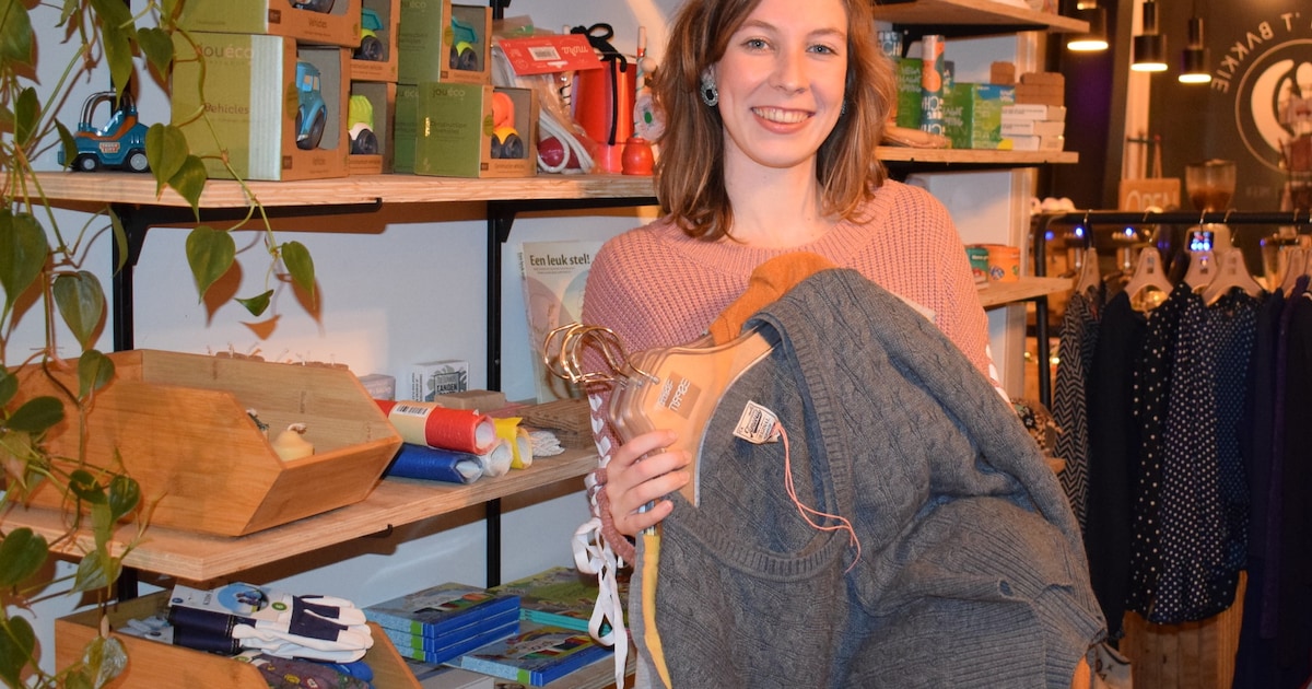 Nieuwe lentekleding nodig? Deze kringloopwinkel in Nijmegen houdt kledingruil