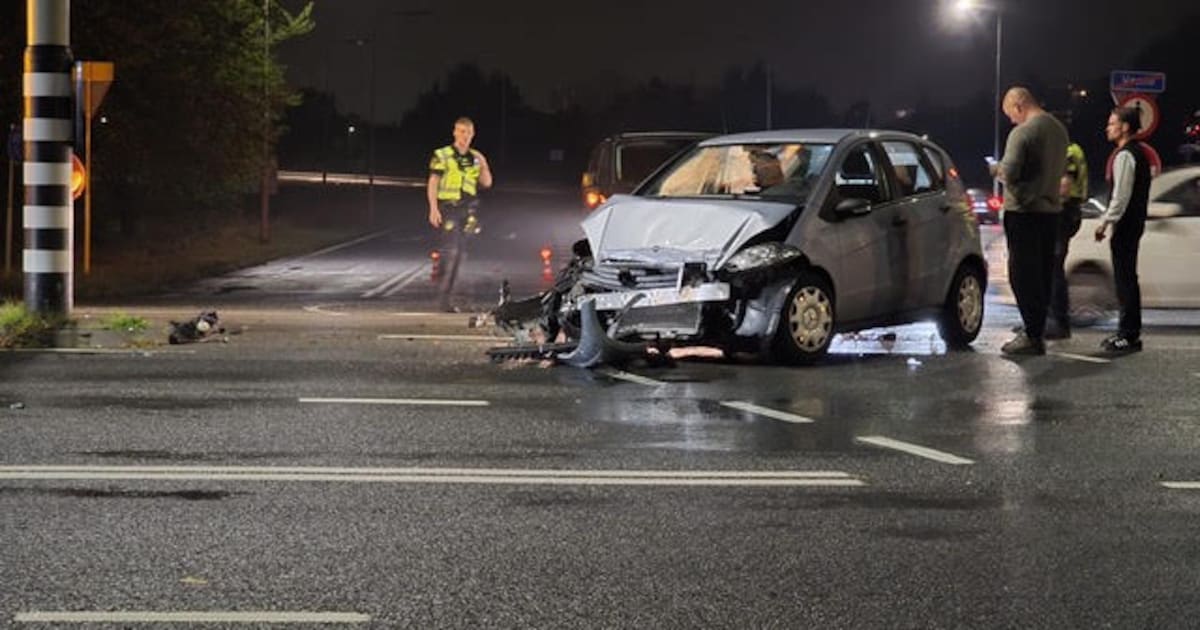 Meerdere auto’s botsen op Tegelseweg in Tegelen
