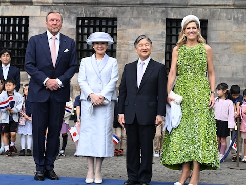 Koningspaar verwelkomt keizer Naruhito en keizerin Masako op de Dam ...