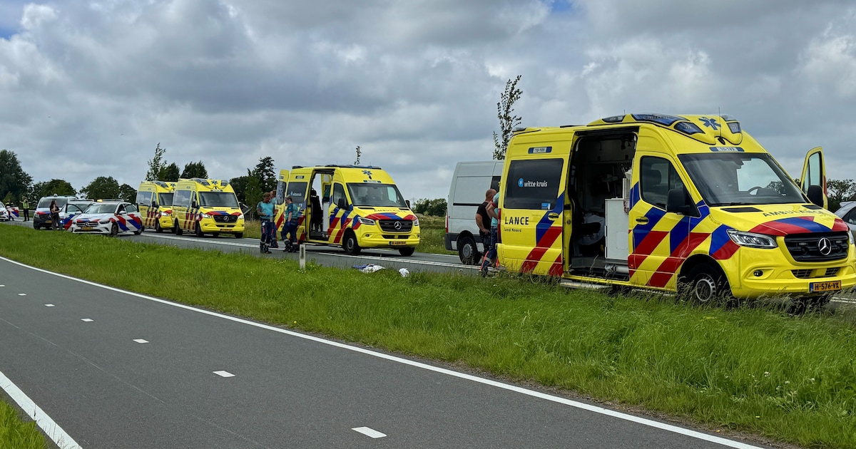 Twee mensen komen om het leven bij ongeval op N194 bij Obdam