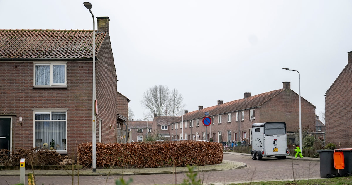 Almelo plaatst mobiele camera in wijk na vuurwerkincidenten