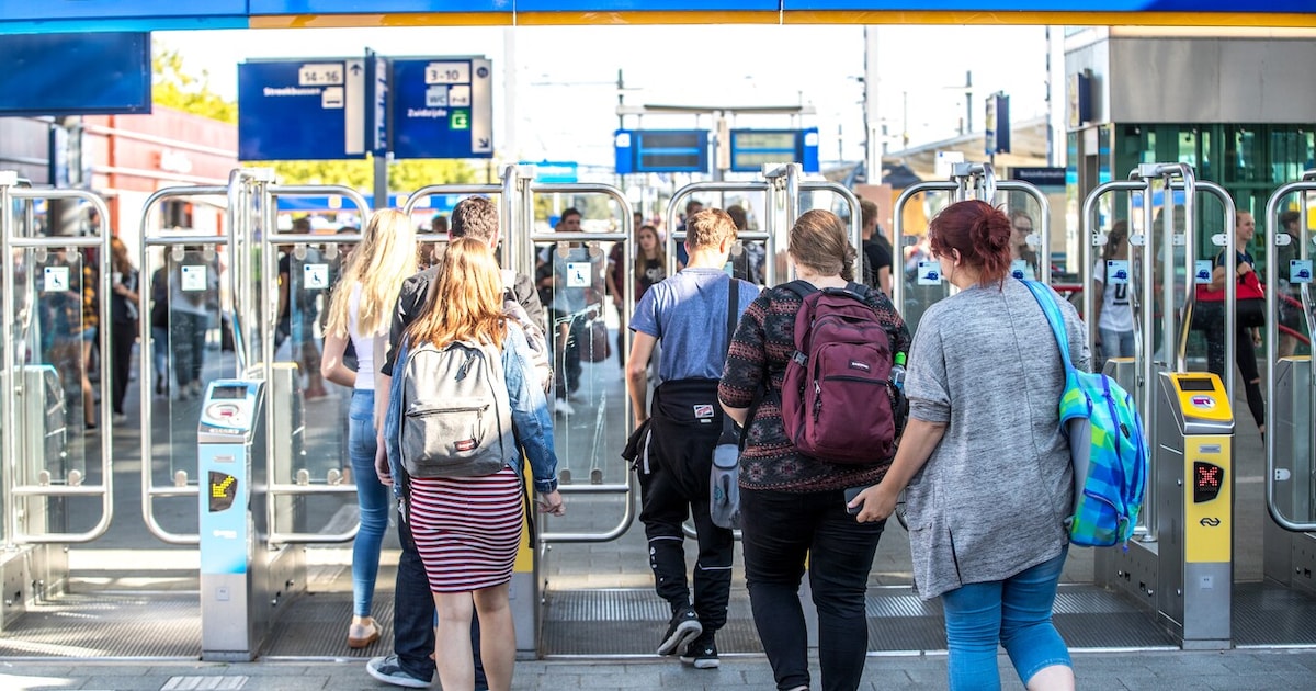 Treinverkeer gestremd tussen Zwolle en Enschede
