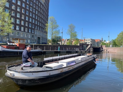 Chris van de Willemsvaart: ‘Na elke brug ziet Den Haag er weer anders uit’