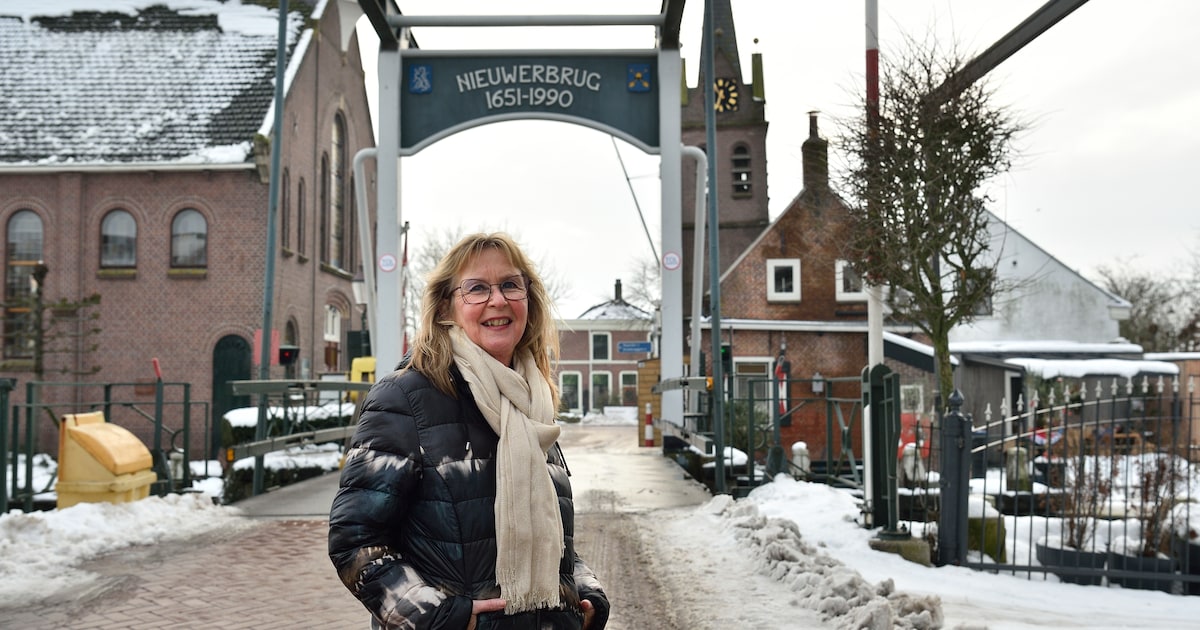 Nieuwerbrug is eigenzinnig dorp met eigen tolbrug, toren en ‘brandschouwerij’: ‘Nostalgische belevin