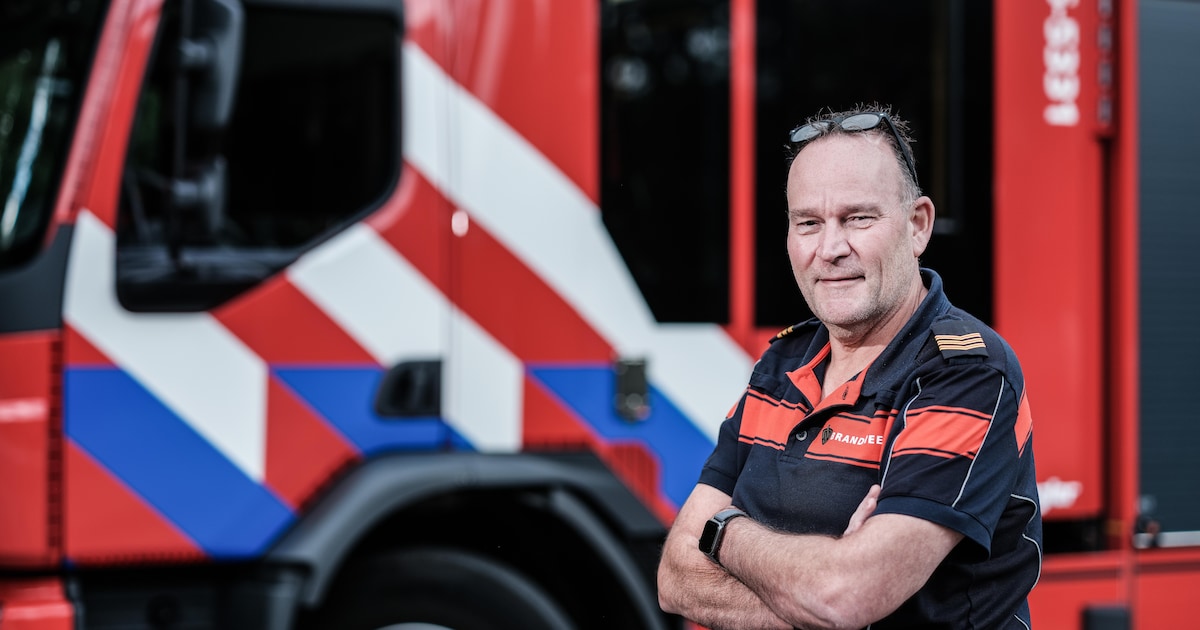 Brandweerman Marcel gaat al veertig jaar voor de pieper én de adrenaline: over een smeltend zwaailic
