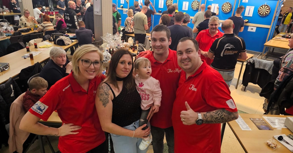 Dartswereld toont zich van gulste kant voor Lynora (1), die geboren werd met hartafwijking: “Ze is e