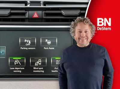 Mijn leenauto leek wel een rijdende supermarktkassa, hij blééf maar piepen