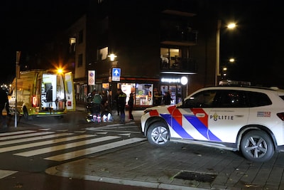 Fietser raakt gewond bij botsing met auto in Deventer