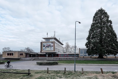 Gemeente noemt (alweer) nieuwe datum waarop gloednieuwe basisschool klaar moet zijn