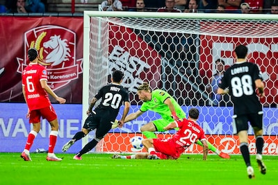 FC Twente wacht zware klus in Azerbeidzjan na nederlaag tegen Qarabag