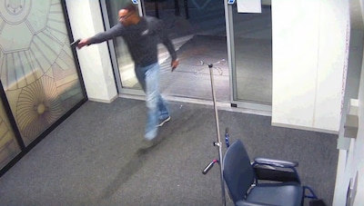 Gilano H. from Wild West-style shooting at Zaandam hospital arrested in Ghana