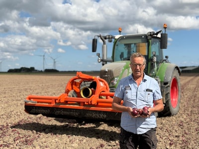 Massale import uit het buitenland benadeelt uienteler Frans: ‘Dan kun je onze uien weggooien’