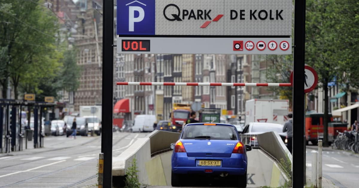 Amsterdamse vergunninghouders mogen in garages parkeren | Nieuws | AD.nl