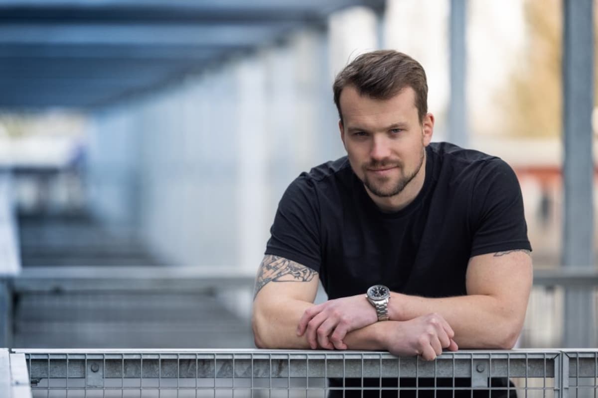 Theatercollege over schokbestendigheid in Theater het Kruispunt met Dai ...