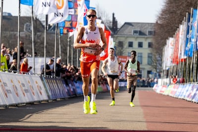 Marathon in Den Haag: deze straten gaan dicht en het ov rijdt om