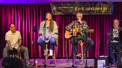 Muzikale tijdreis in Lathum met Unplugged Matters