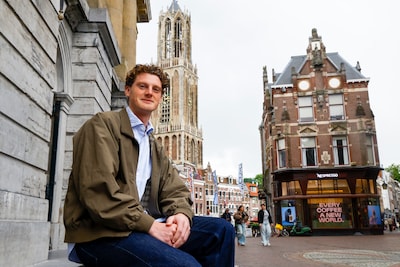 Avontuur in Singapore voor Johannes Noothoven van Goor: ‘Kampong gaf korenblauwe kleur aan studenten