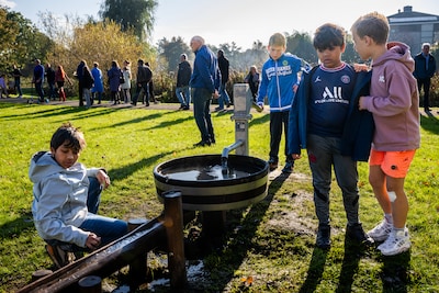 Speelplaatsen in Zuidplas worden vernieuwd en krijgen meer schaduw