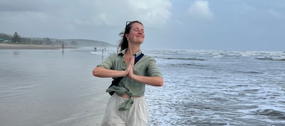 Davita teaches yoga to children: ‘You don’t have to be flexible or sit still’