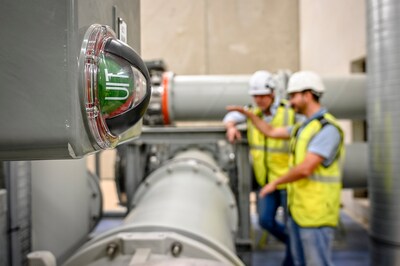 Nieuwe hoogspanningsstations moeten ervoor zorgen dat overal het licht blijft branden: code oranje op stroomnet