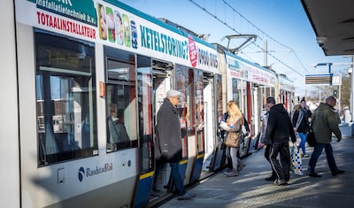 Kaartje kopen in tram per 1 augustus niet meer mogelijk, HTM zet automaten uit