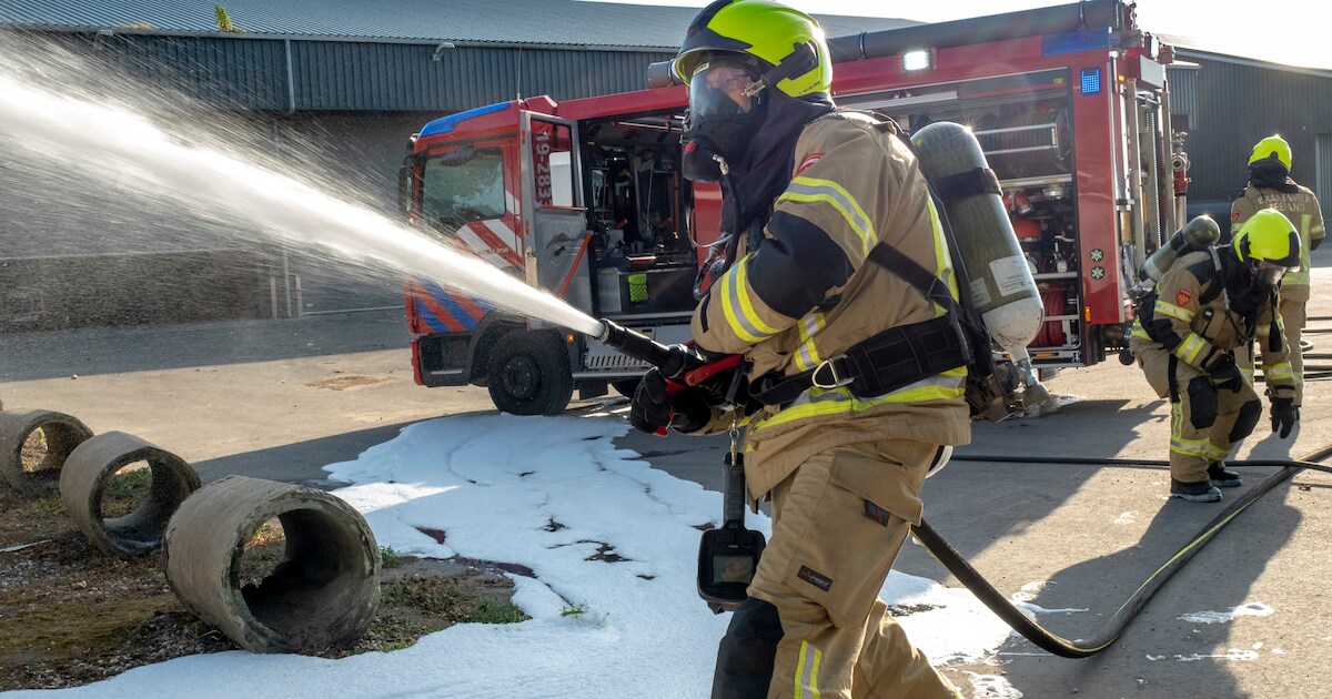 Brandweer houdt oefening in Nieuw Bergen