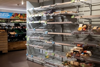 Liveblog cyber crisis at Albert Heijn | Many empty shelves remain and online orders down, but fresh produce stock slowly being replenished