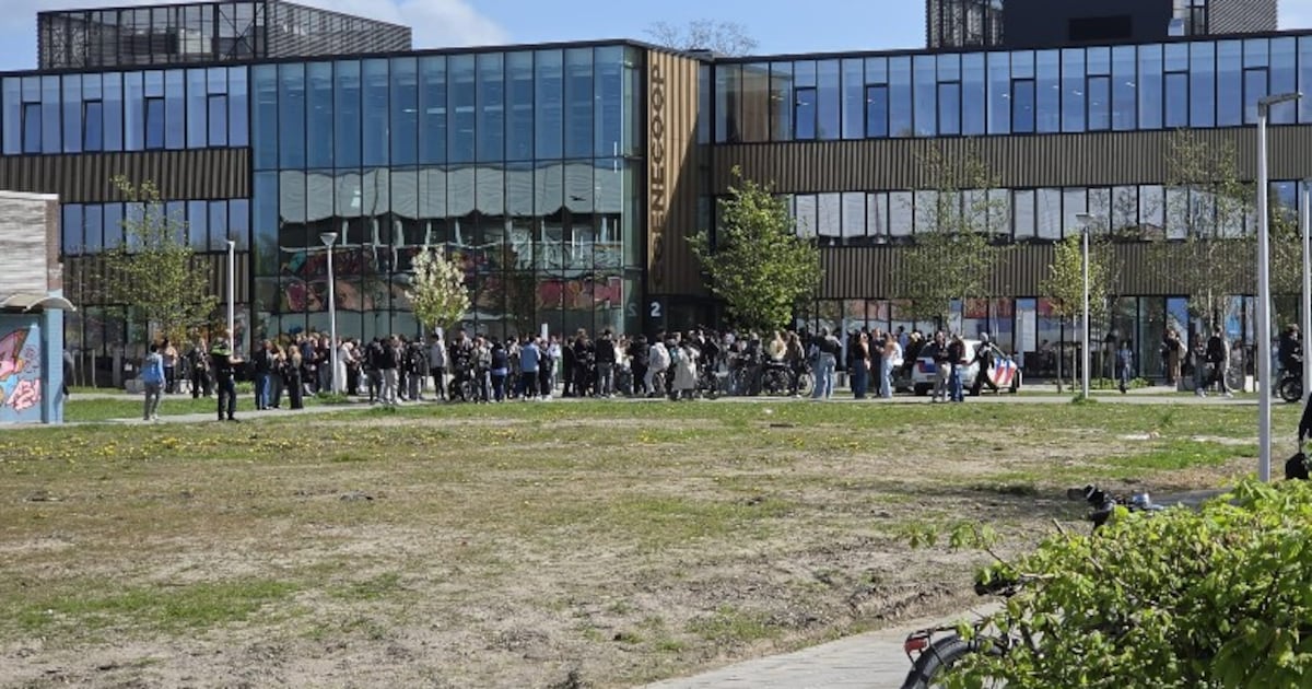 School ontruimd na uit de hand gelopen ‘examenstunt’: ‘Eieren, melk en meel vlogen door het gebouw’