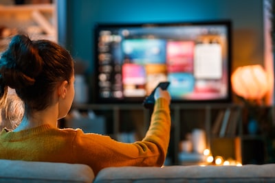 Waarom illegale streaming zo populair is: voor een paar tientjes per jaar kijk je bijna alles