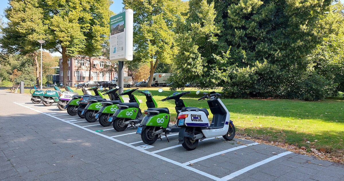 Rotterdam scherpt regels aan voor deelvervoer: ‘Met stip ergernis ...