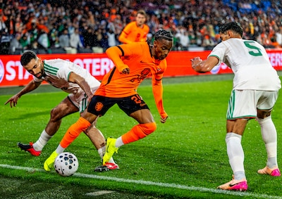 Summerville en Roefs maken eerste minuten in Oranje: dit zijn alle spelers die Koeman liet debuteren