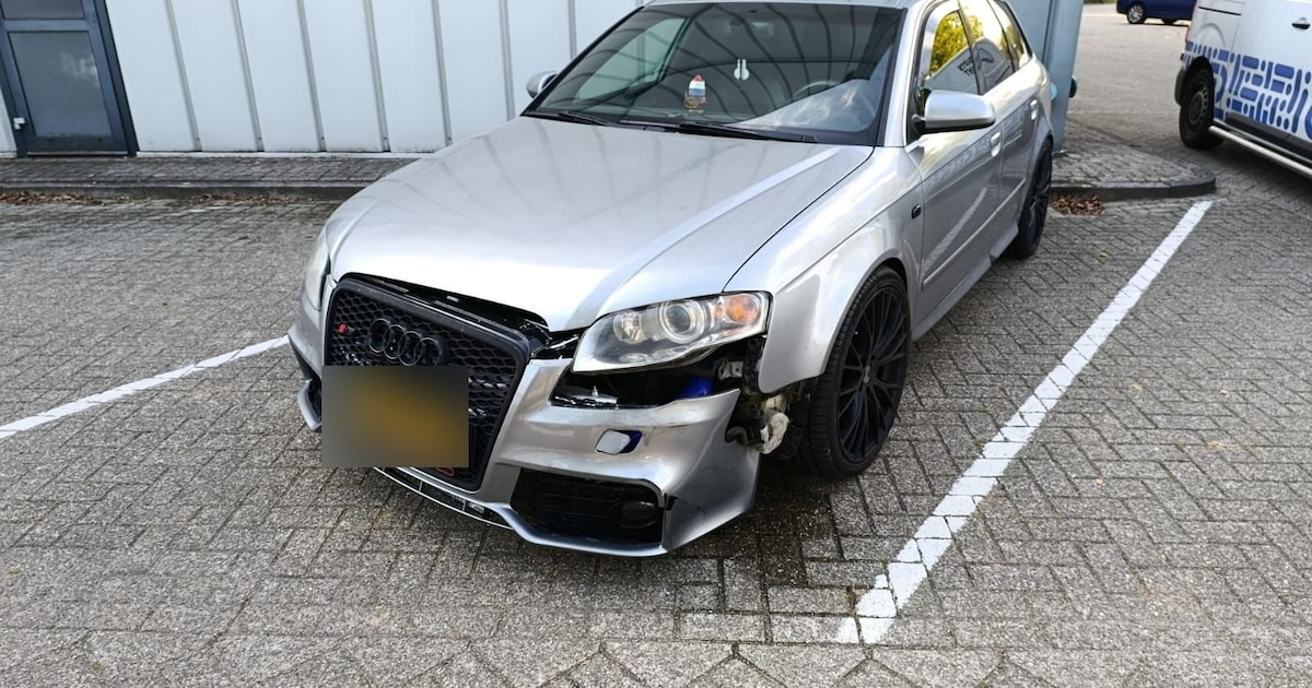 Auto raakt flink beschadigd op parkeerplaats van kartbaan in Uden, veroorzaker rijdt weg