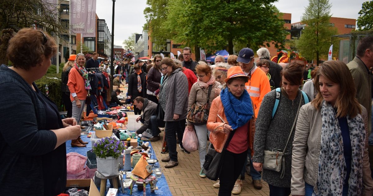 Fiets parkeren, plassen en meer: 5 x onmisbare tips voor Koningsdag in Doetinchem