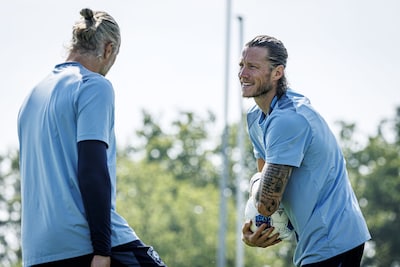 Weghorst maakt vanmiddag eerste minuten voor FC Twente, Heerenveen en FC Utrecht winnen oefenduels