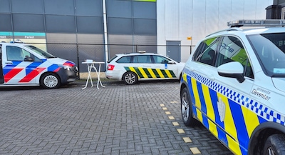 Drugs aangetroffen bij controle van opslagboxen in Deventer: ‘Dit gaan we vaker doen’