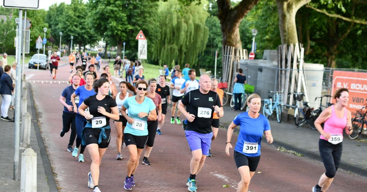 Aftellen! De inschrijving voor de Singelloop 2026 in Woerden opent dit weekend