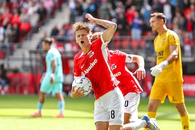 Kassa rinkelt opnieuw in Alkmaar: Møller Wolfe voor 12 miljoen euro naar Premier League