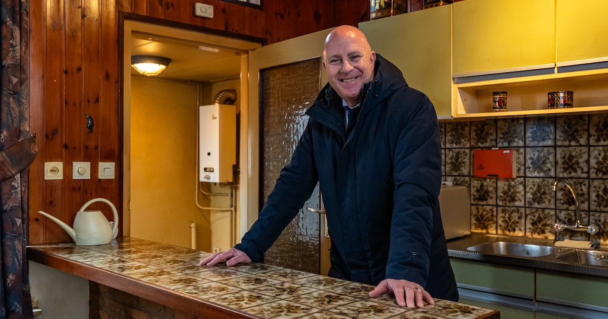 Bij dit knusse klushuisje moet je wel een beetje door de stank heen kijken: ‘Ze zaten de hele dag te