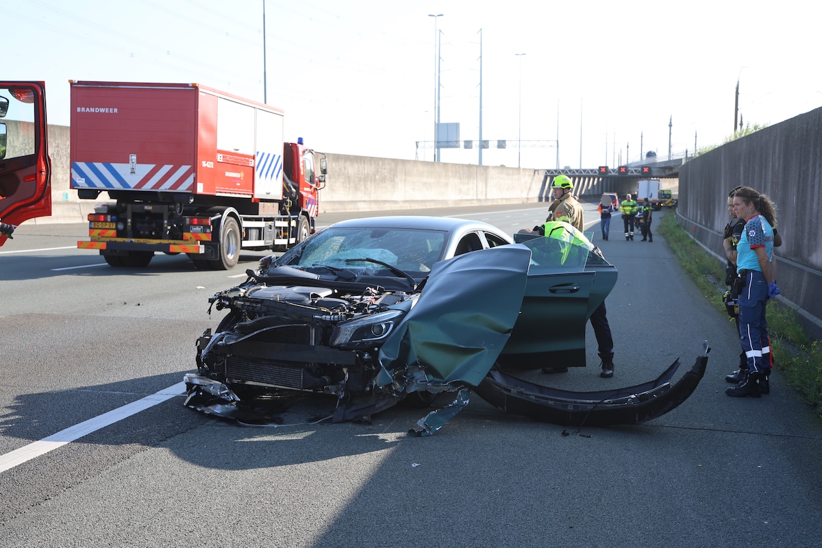 dodelijk auto ongeluk gisteren