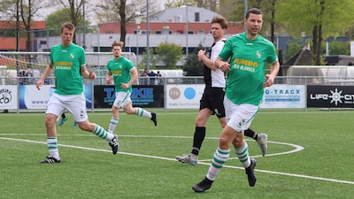 Sander Horst (37) vreest voor degradatie SV Baarn na 0-7 oorwassing: ‘Die vraag was in feite de gode