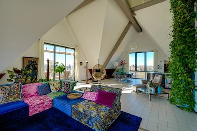 Panorama van Utrecht: vanuit dit luxe penthouse heb je een uitzicht van 360 graden over de hele Doms